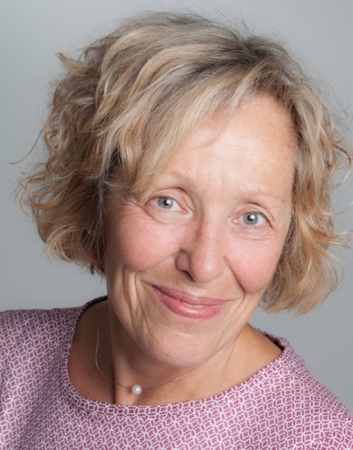 Homepage_Portrait_Petra-Kalks_Heilpraktikerin_Praxis-für-Klassische-Homöopathie-und-Ayurveda_Bamberg